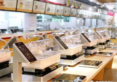 学生食堂智慧餐厅“刷脸支付 自主用餐”