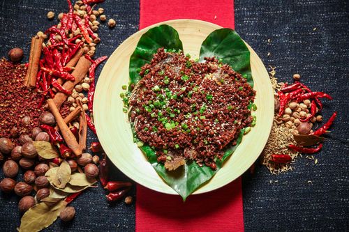 锦城大院火锅助力中国风美食文化展向世界宣传古风美食文化